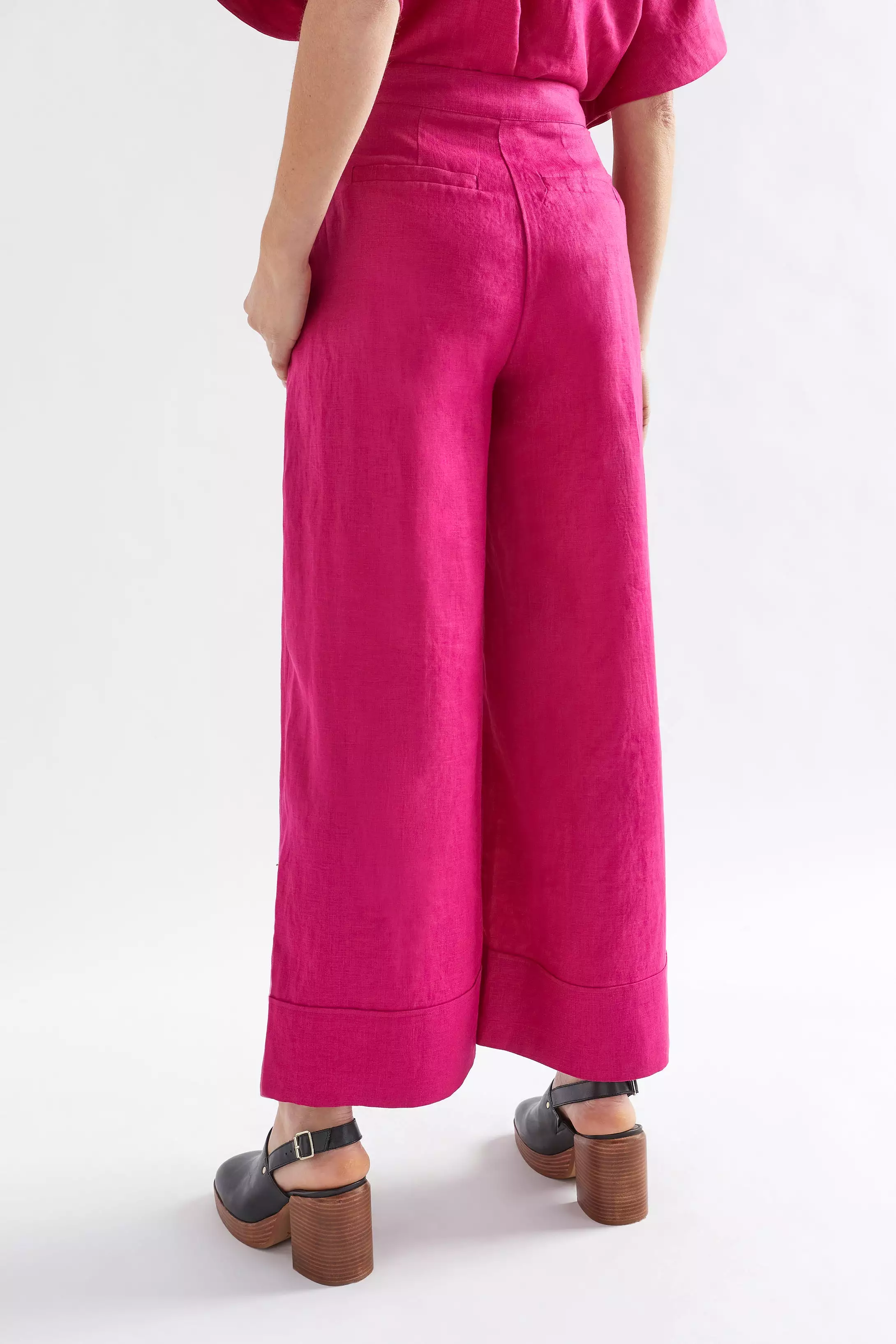 Anneli Light Linen Pant