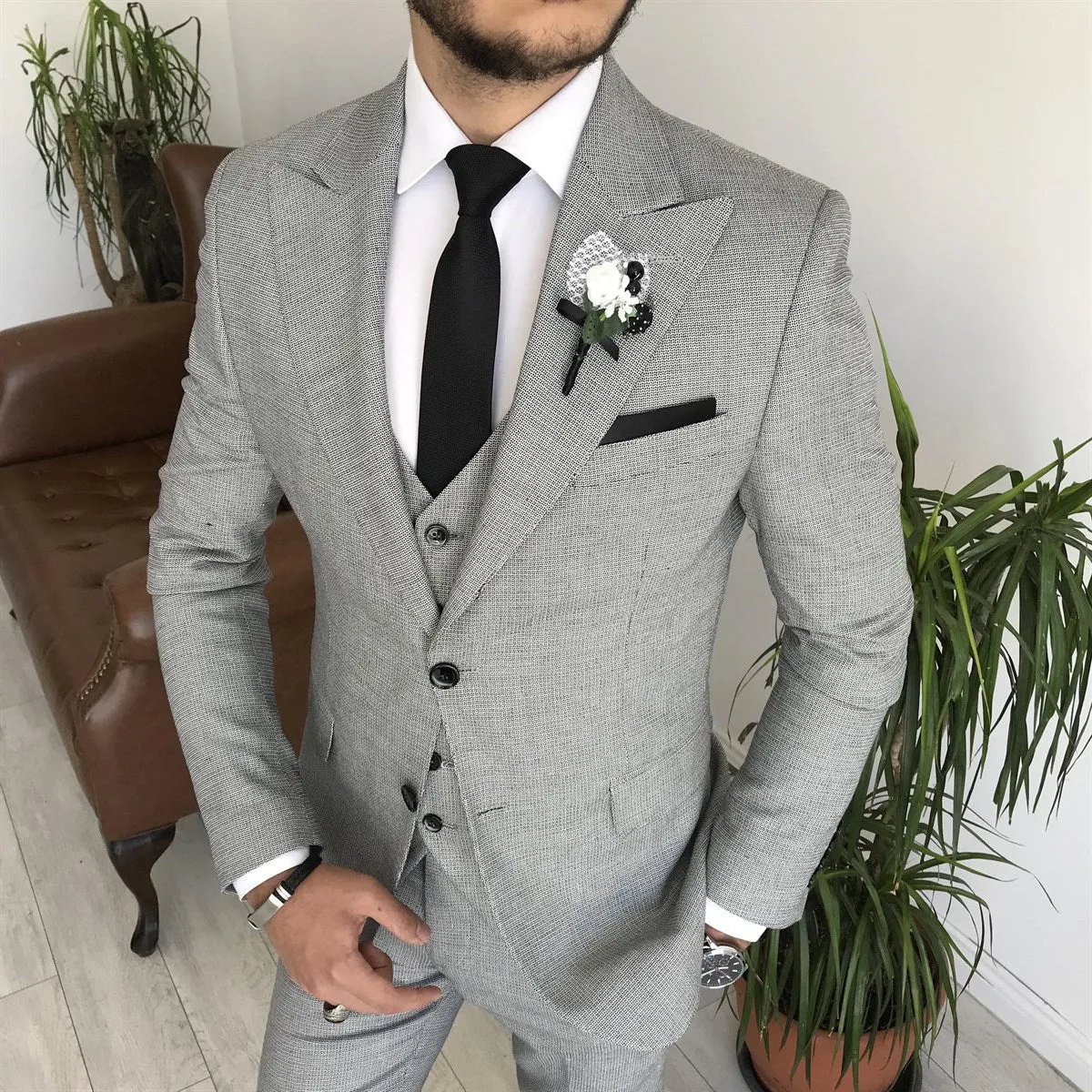 Bojoni Cagliari Grey Slim-Fit Suit 3-Piece