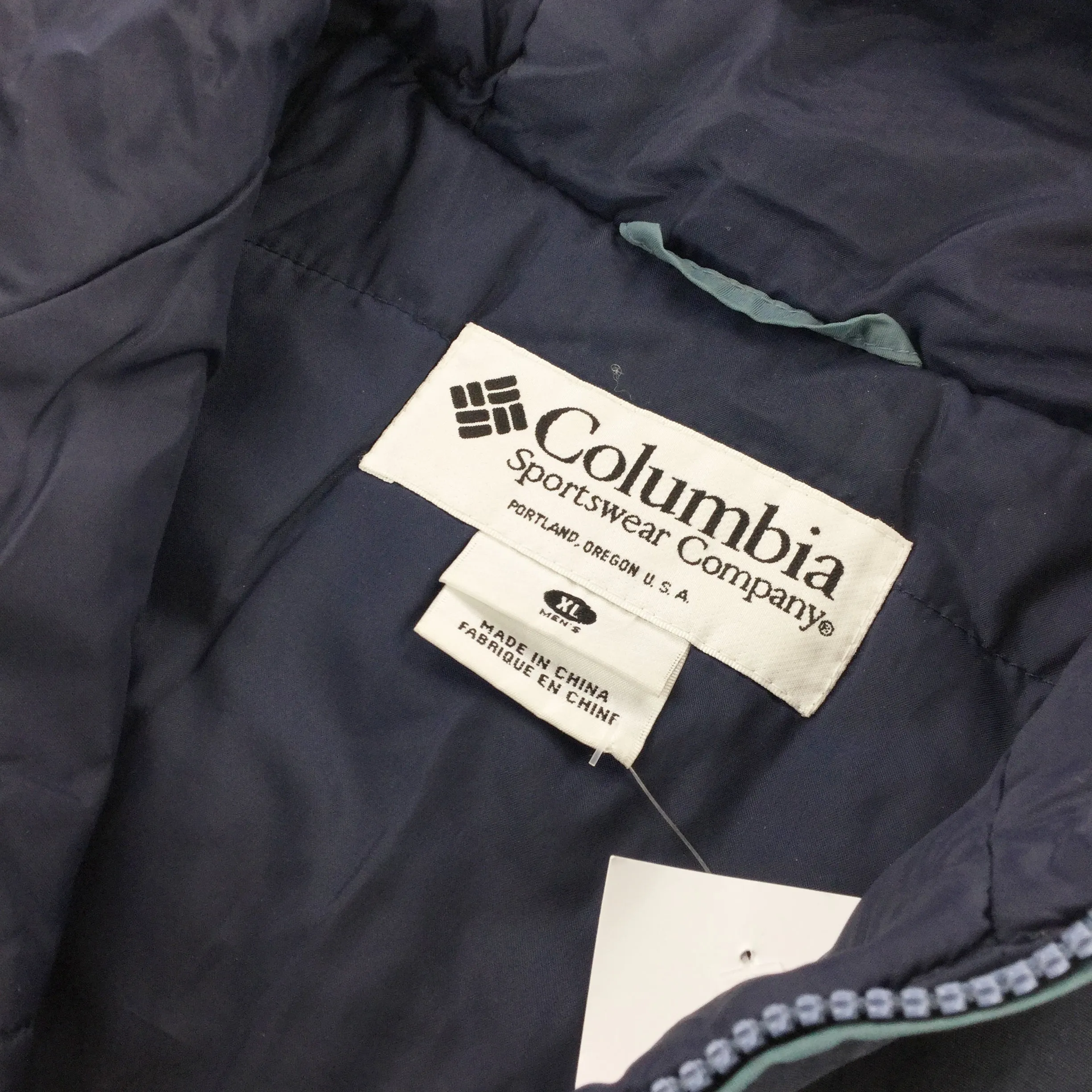 Columbia Outdoor Jacket - XL