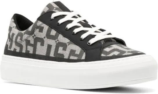 GCDS logo-print low-top sneakers Black