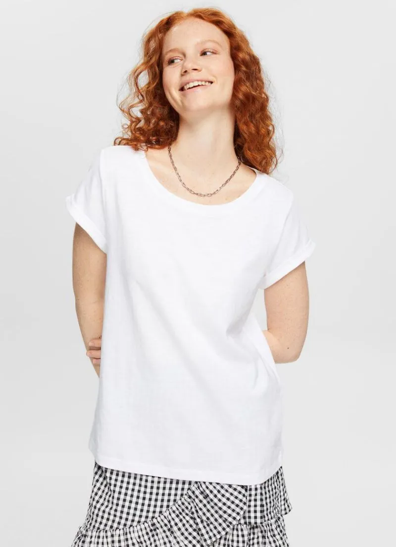 Hana Basic Tee