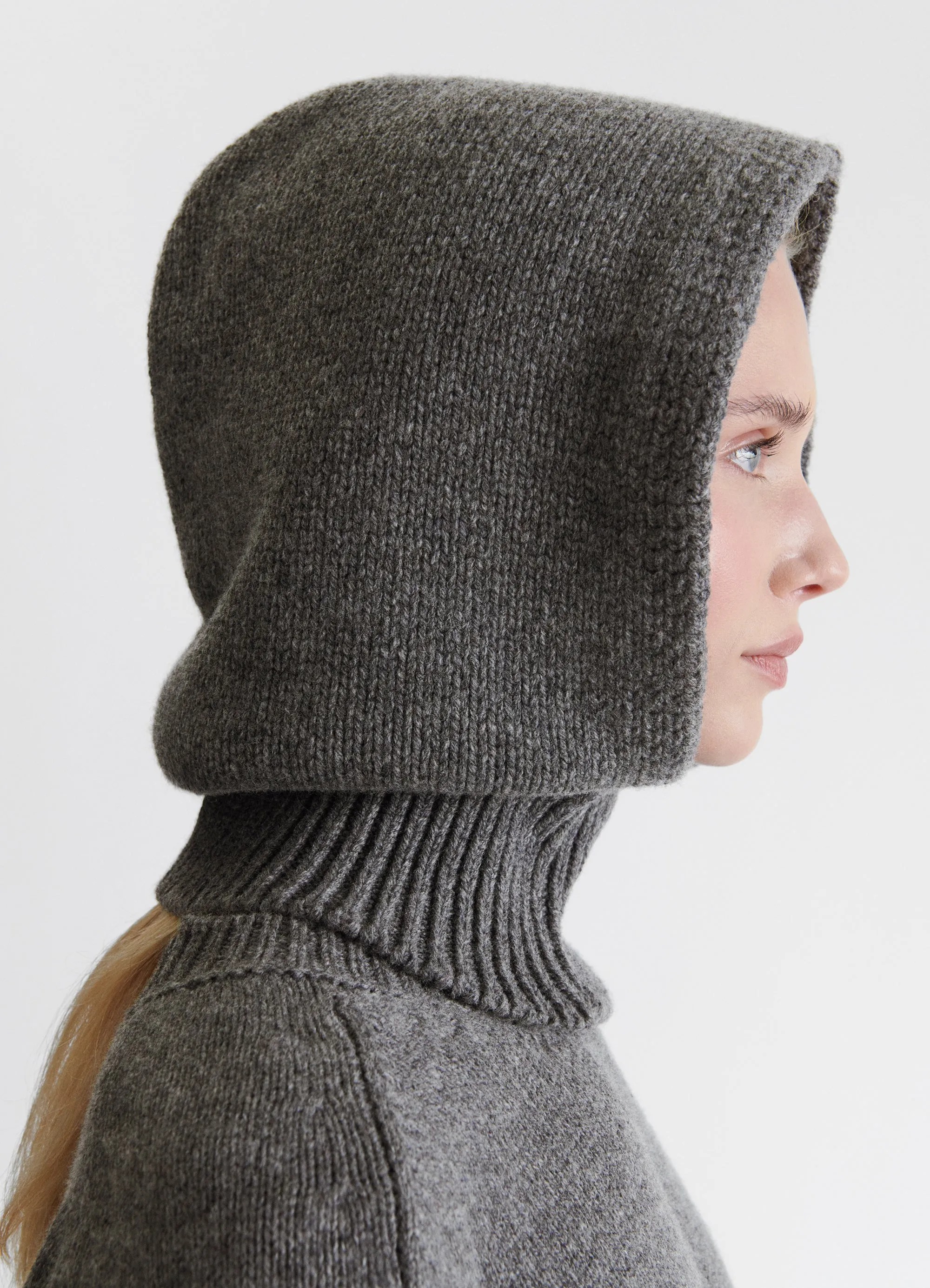 Hand Knit Geelong Hood in Derby Grey