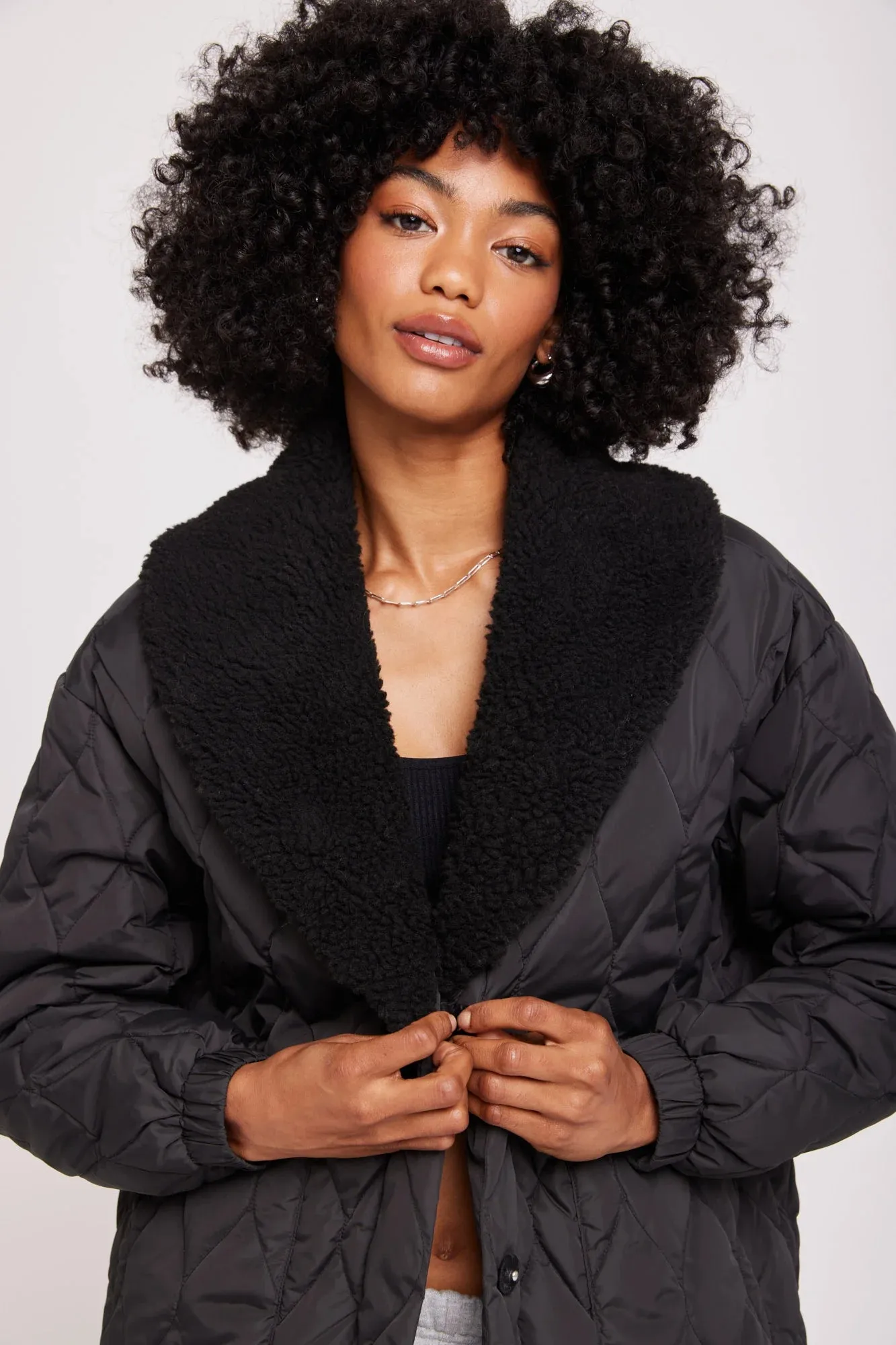 Ivy Quilted Sherpa Jacket: Black