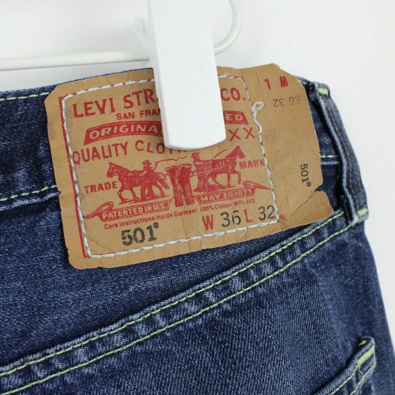 Mens LEVIS 501 Jeans Dark Blue | W36 L32