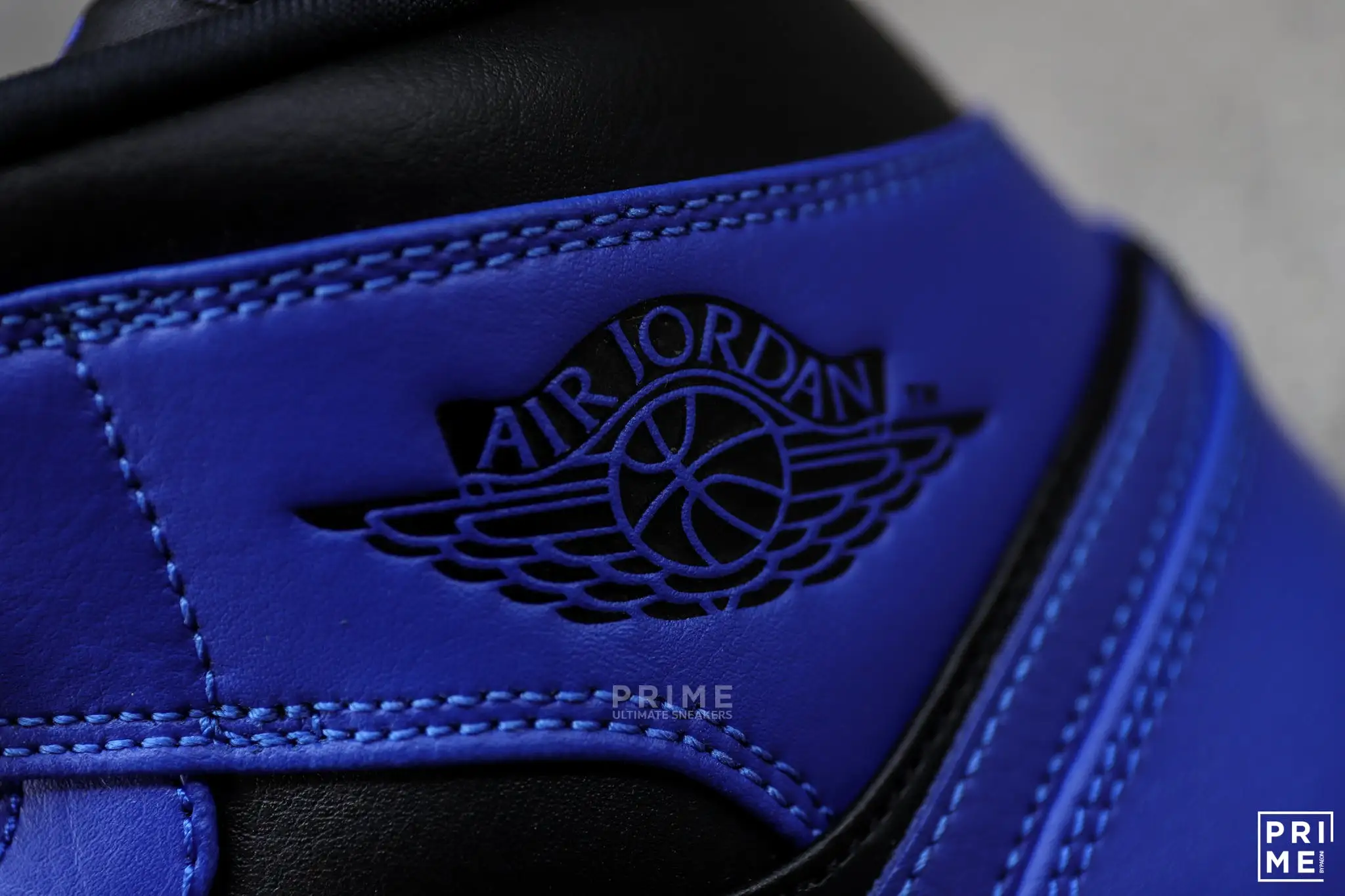 NIKE Air Jordan 1 MID “Hyper Royal” Black/Hyper Royal/White (554724 077)