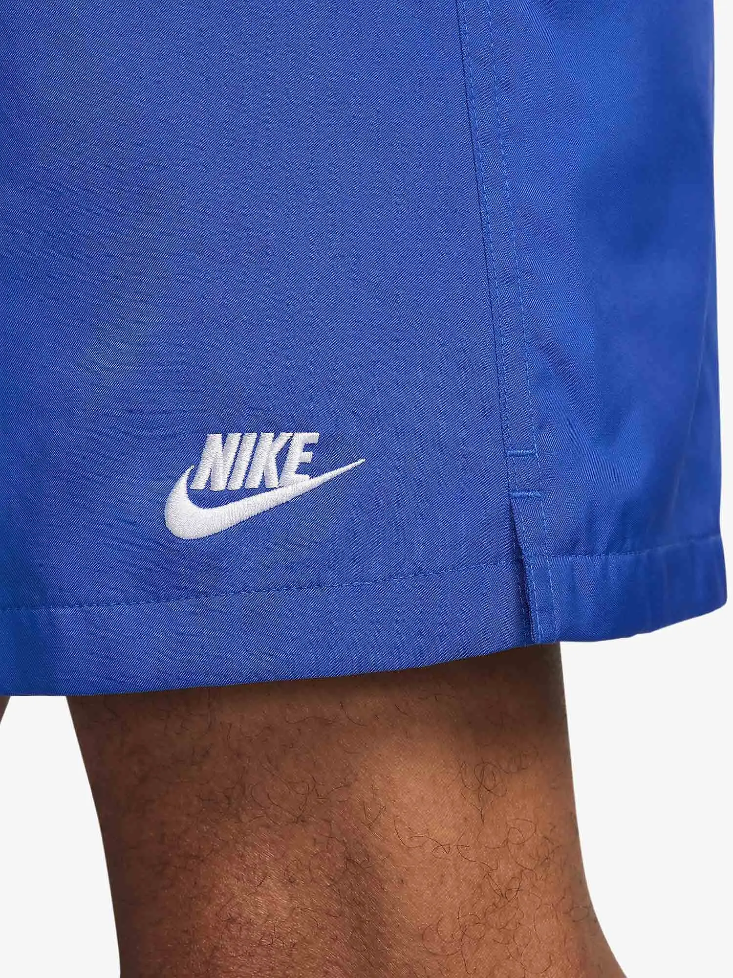 Nike Club Woven Flow Shorts - Game Royal / White