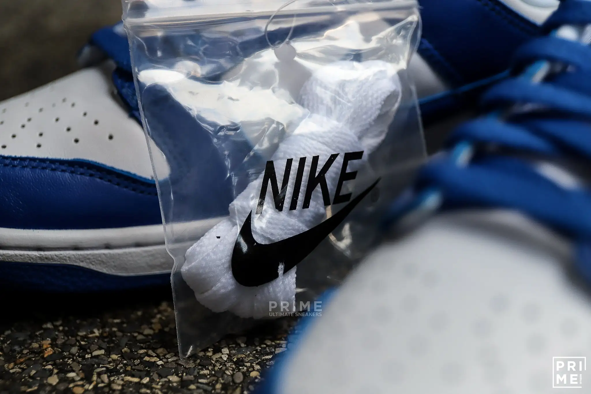 Nike Dunk Low SP Kentucky   White / Varsity Royal   (CU1726-100)