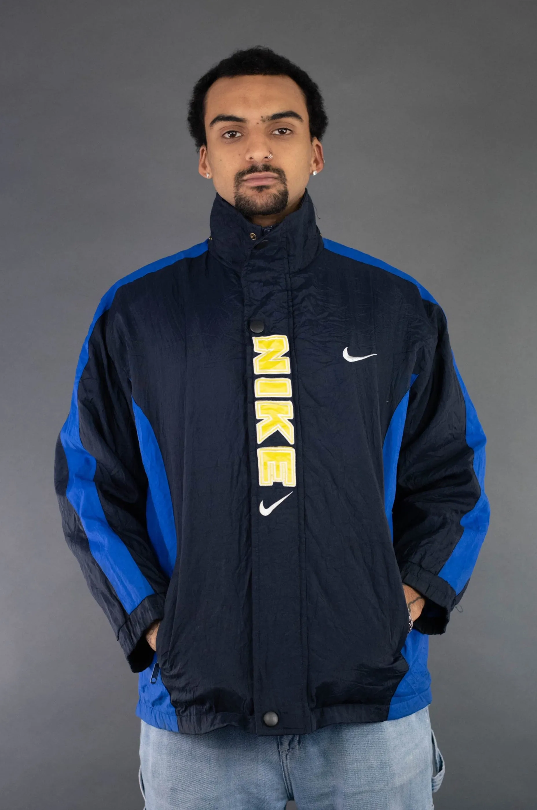 Nike Padded Swoosh Jacket - Medium