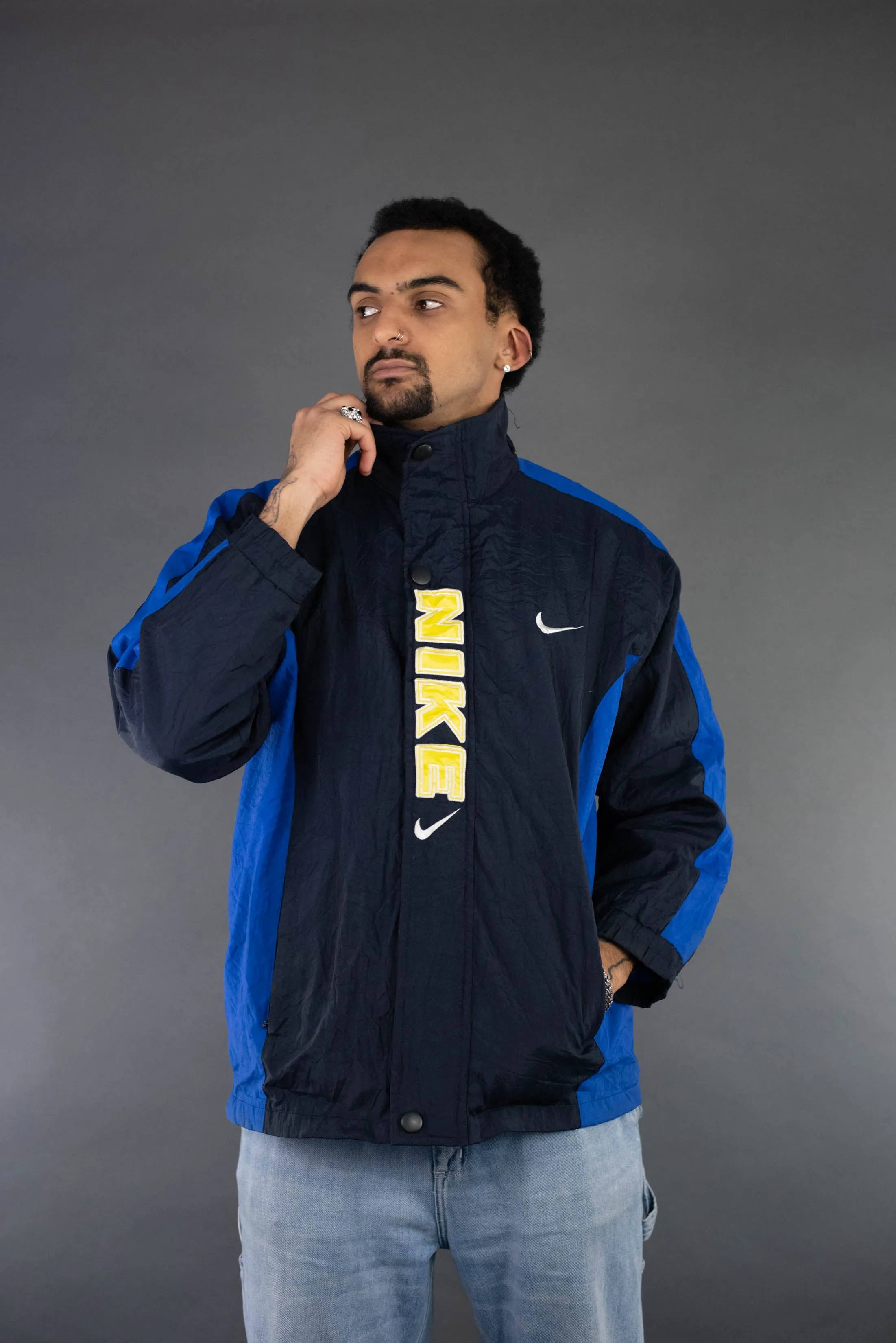 Nike Padded Swoosh Jacket - Medium