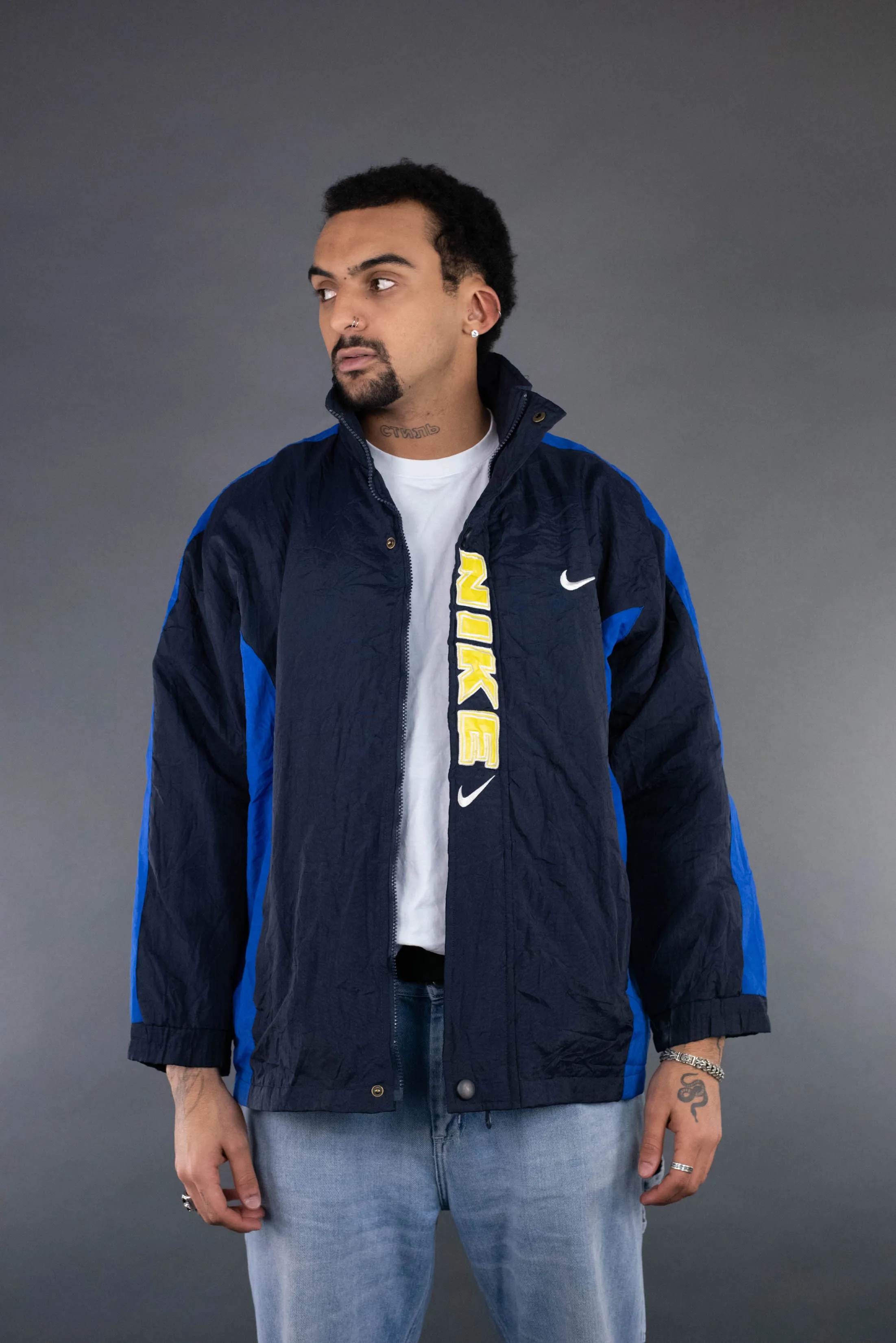 Nike Padded Swoosh Jacket - Medium