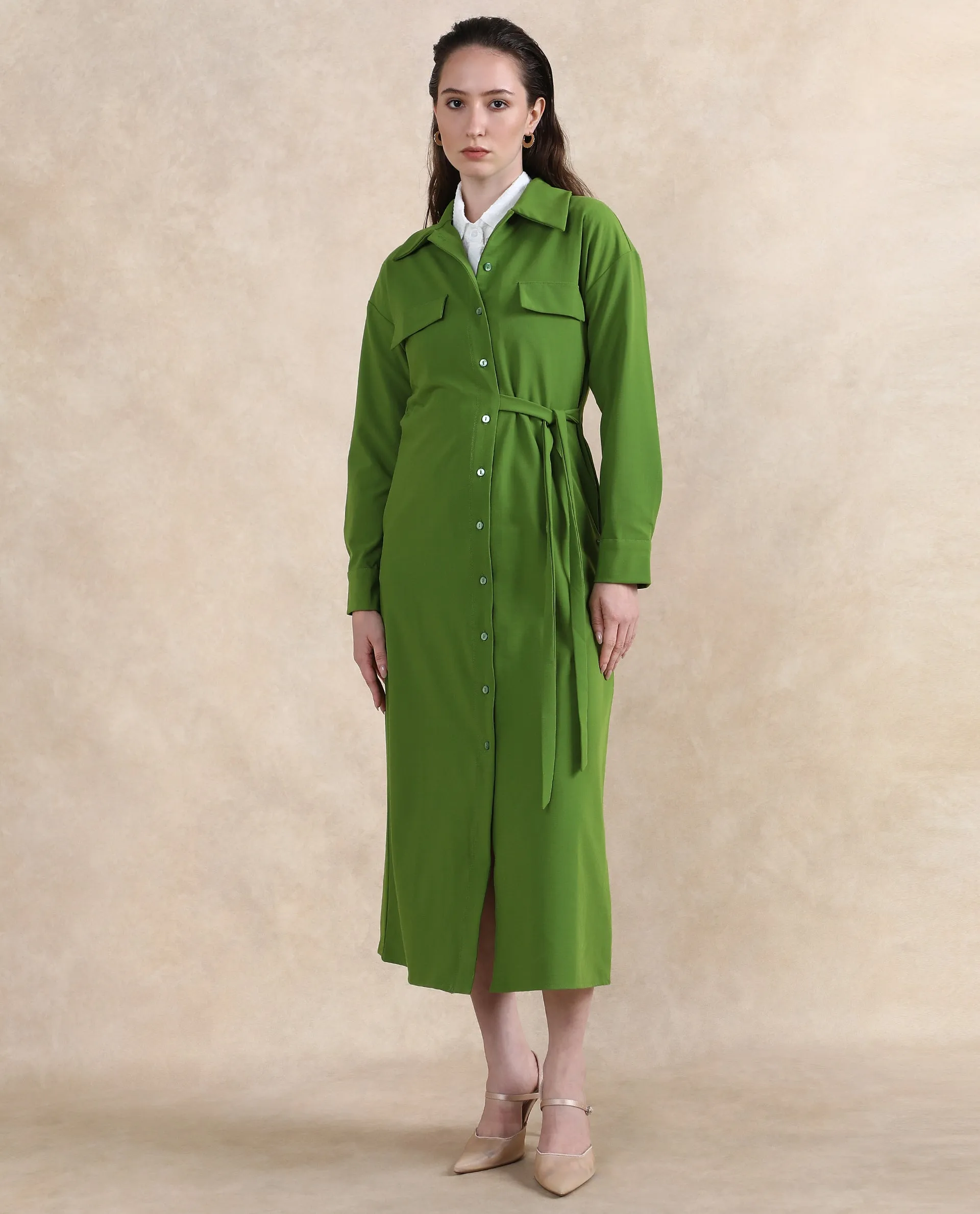 Rareism Women Towoo Green Cuffed Sleeve Collared Neck Button Closure Maxi Plain Jacket