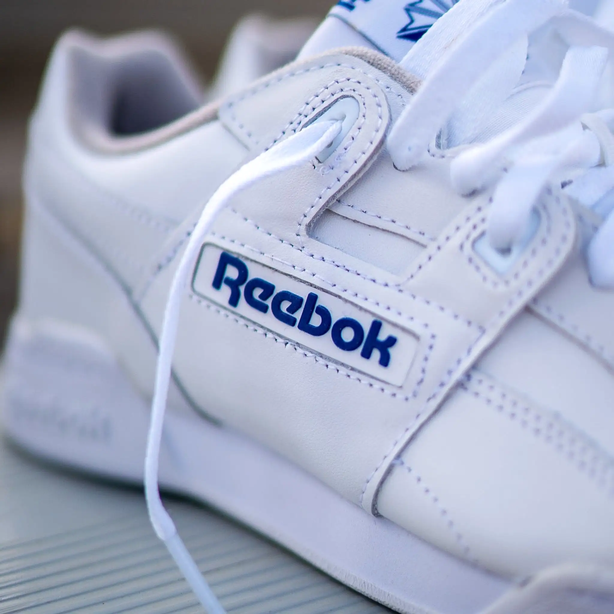 Reebok Workout Plus (White/Royal)