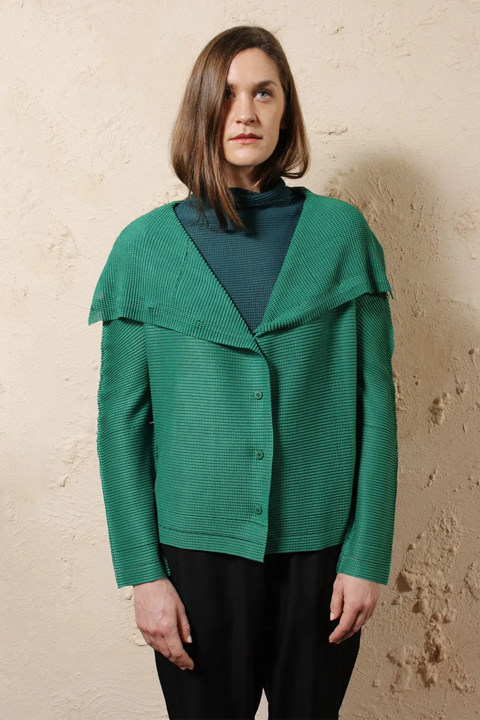 Relaxed Micro Pleat Cardigan Green