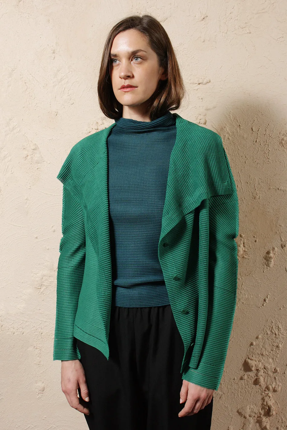 Relaxed Micro Pleat Cardigan Green