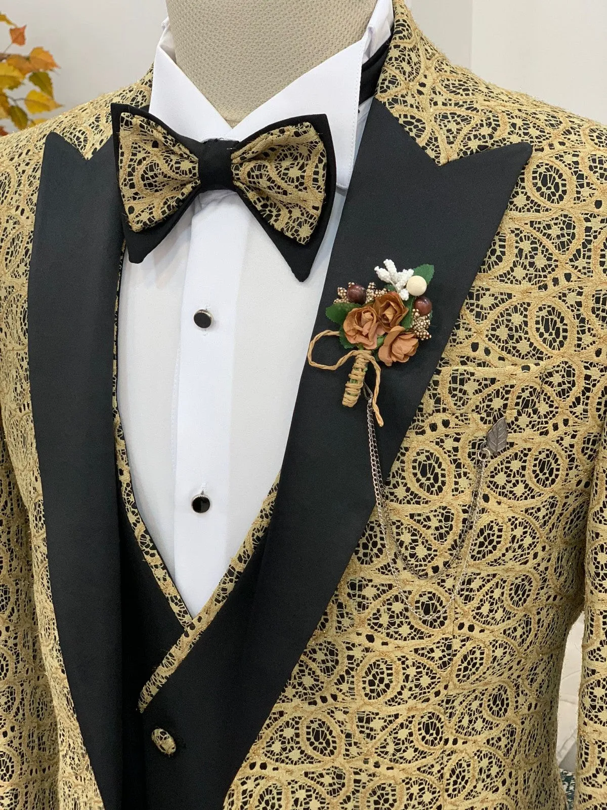 Sultans Diamond Gold Slim Fit Tuxedo