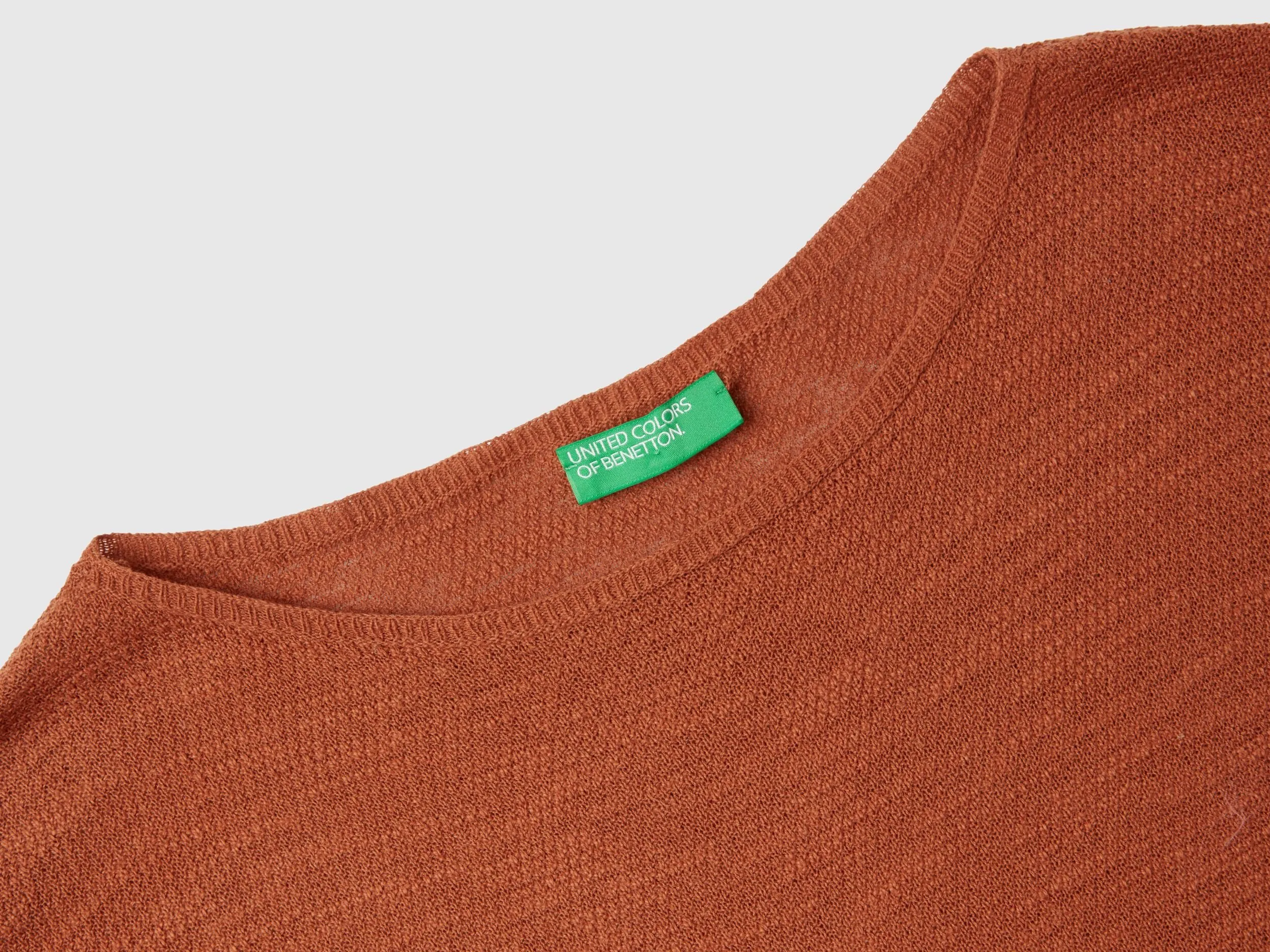 Sweater in linen blend with 3/4 sleeves - Brown | Benetton