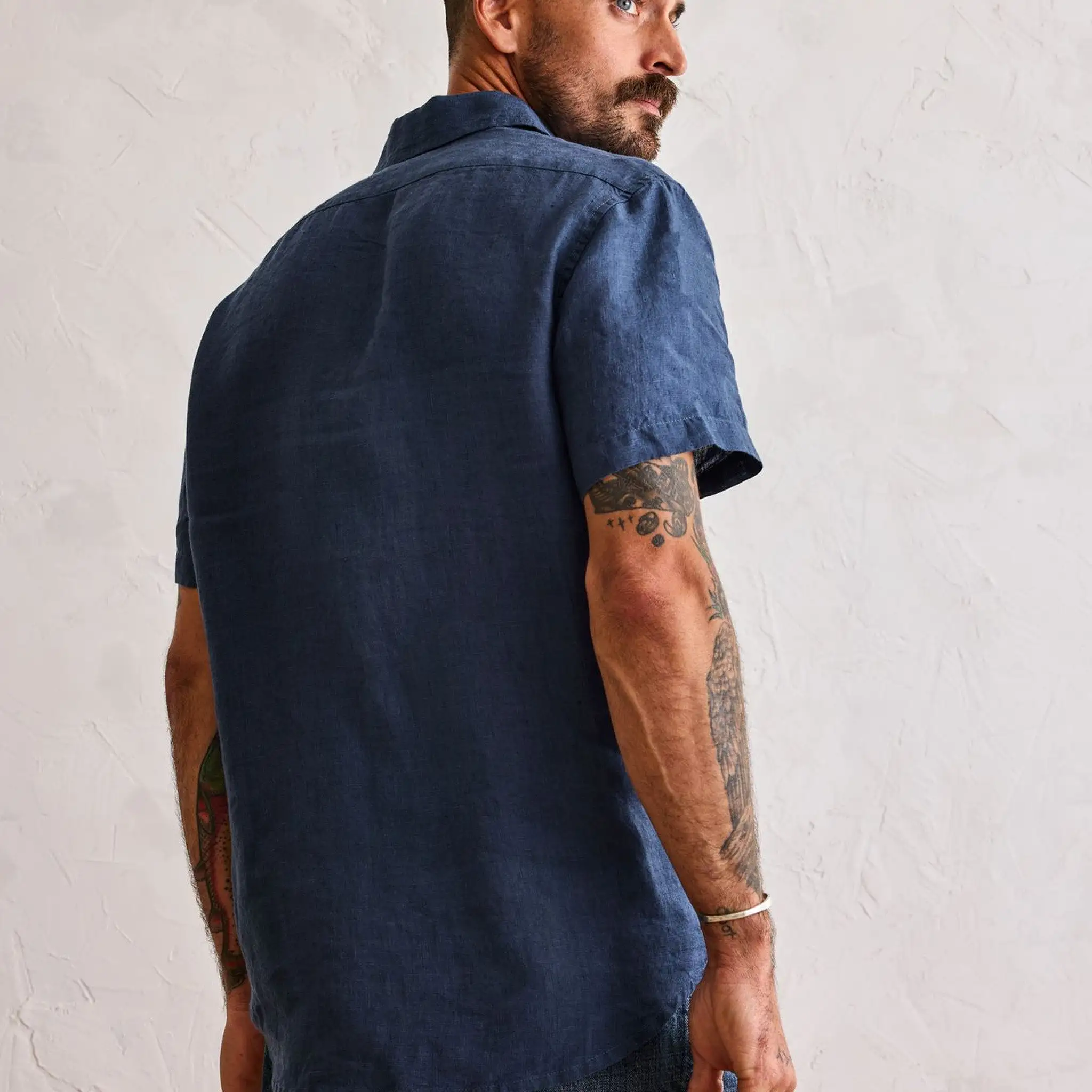 The Short Sleeve California in Navy Hemp