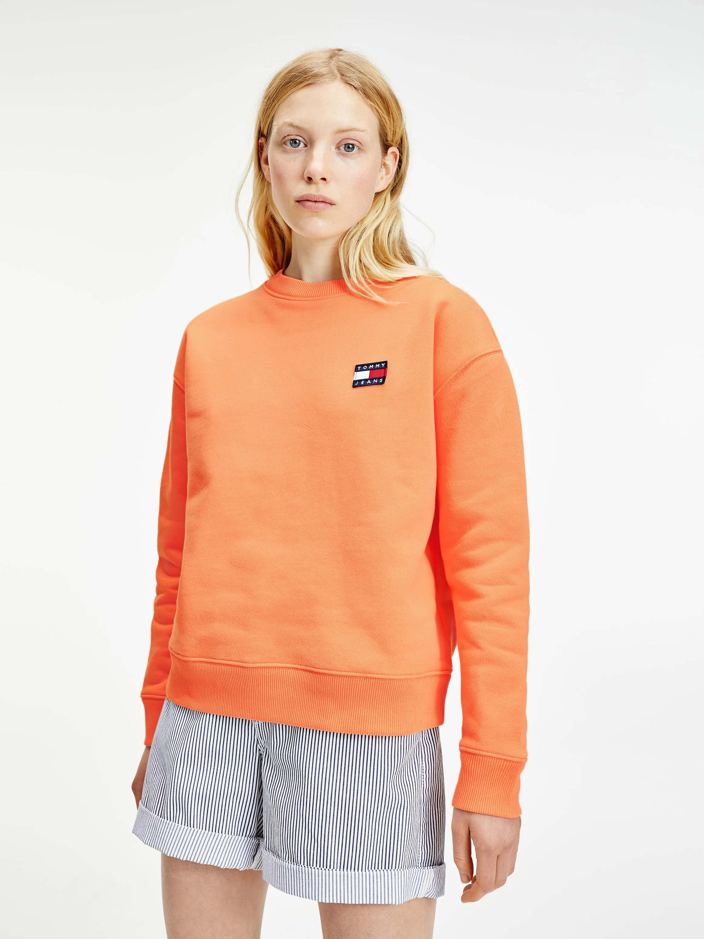 Tommy Jeans Badge Crew Sweatshirt | Sweatshirts & Hoodies | Tommy Hilfiger