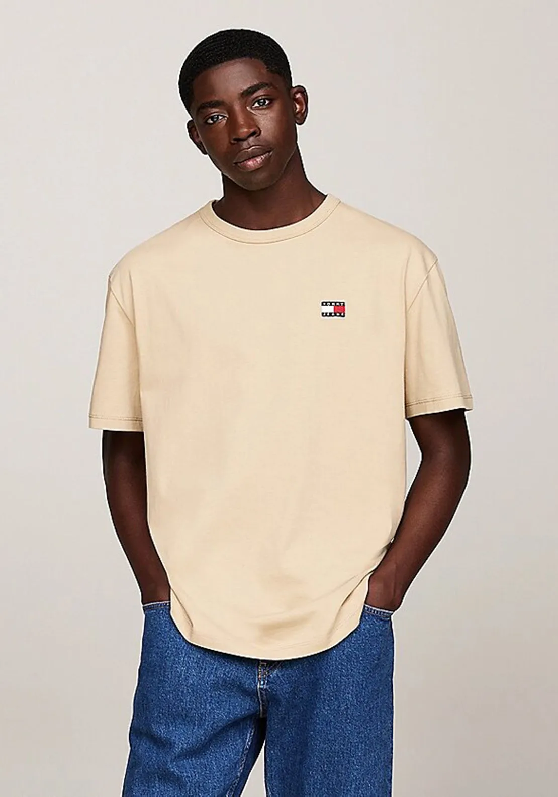 Tommy Jeans Badge T-Shirt, Gentle Gold