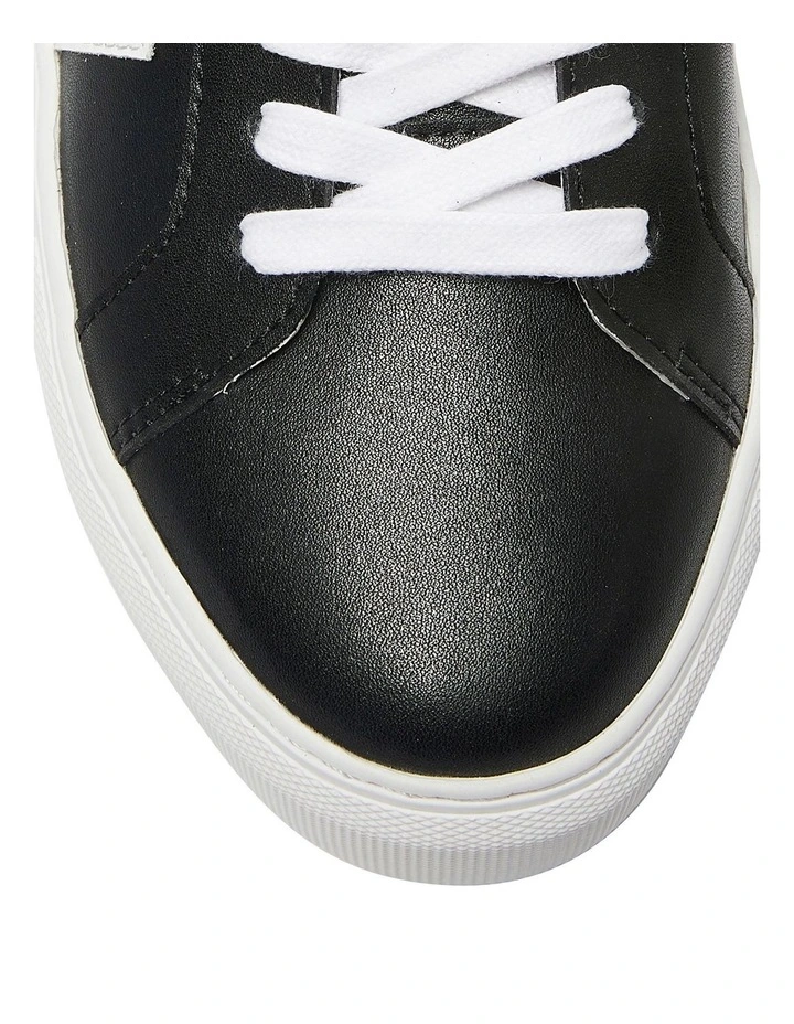 Trio Leather Sneakers in Black/White