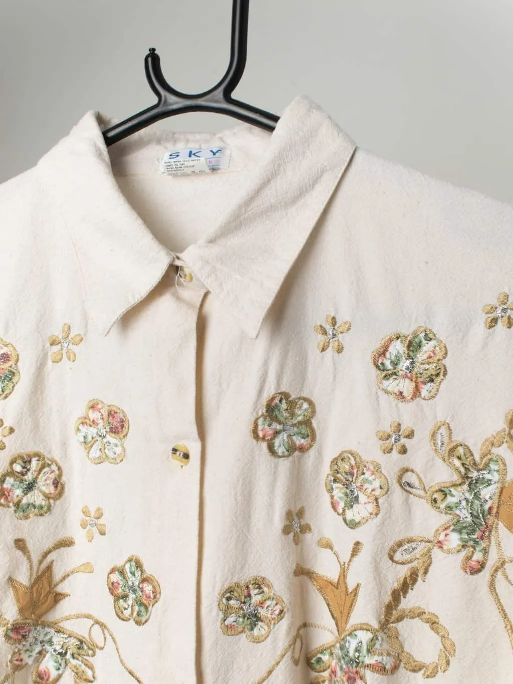 Vintage embroidered appliqué blouse with pretty floral design – Large