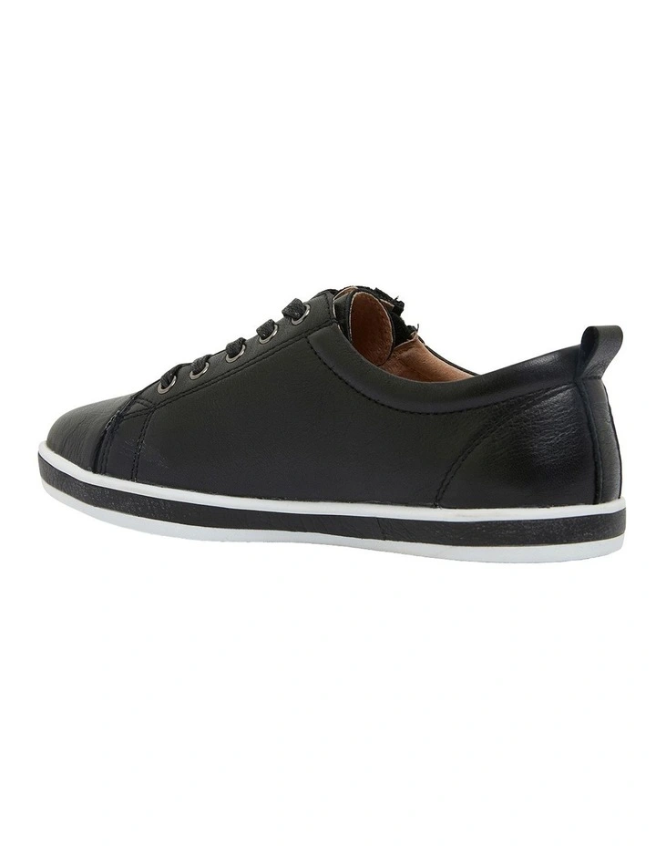 Whisper Sneakers in Black Leather